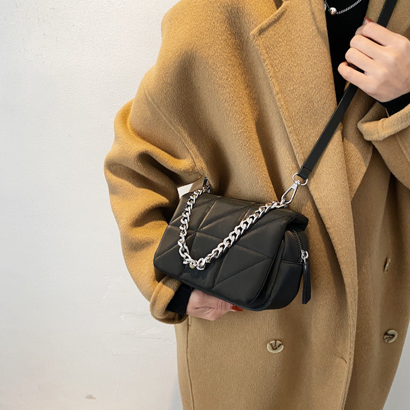 Nokl | Petit sac croisé à chaîne  cuir souple